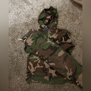 Boys size medium /10-12 Ralph Lauren polo camo sweatsuit
